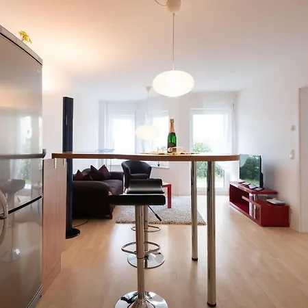 Wohnen Am Schloss Reithbahnstraße 9 B *